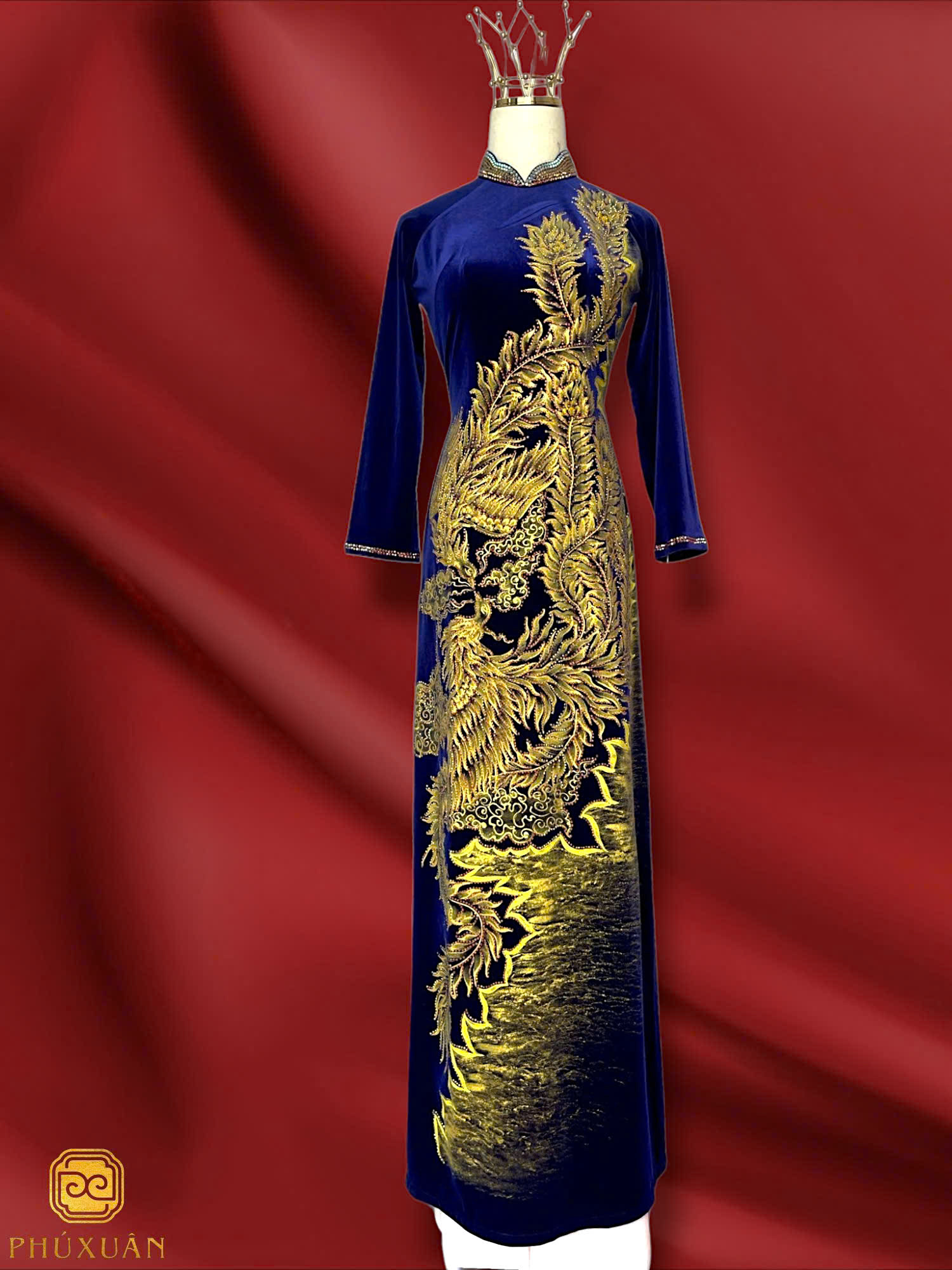 BÍCH NHUNG CÁT TƯỜNG